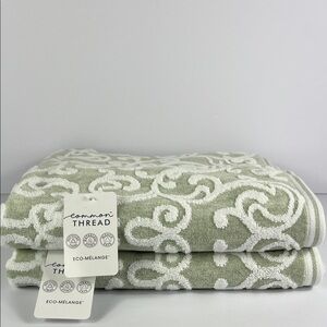 Common Thread Bath Towel Set Green White Scroll Jaquered Damask Cotton 2 Pc